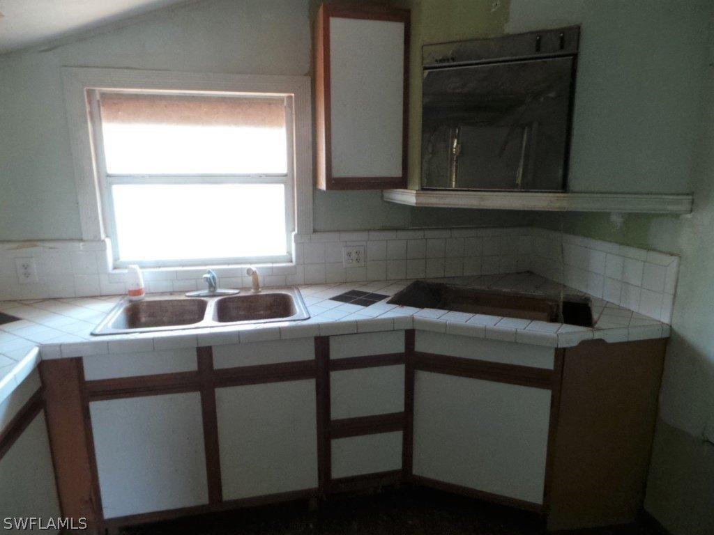 Bryan Ave, Labelle, FL 33935