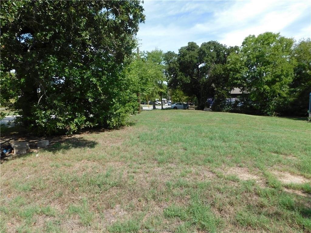 W 17th St, Bryan, TX 77803