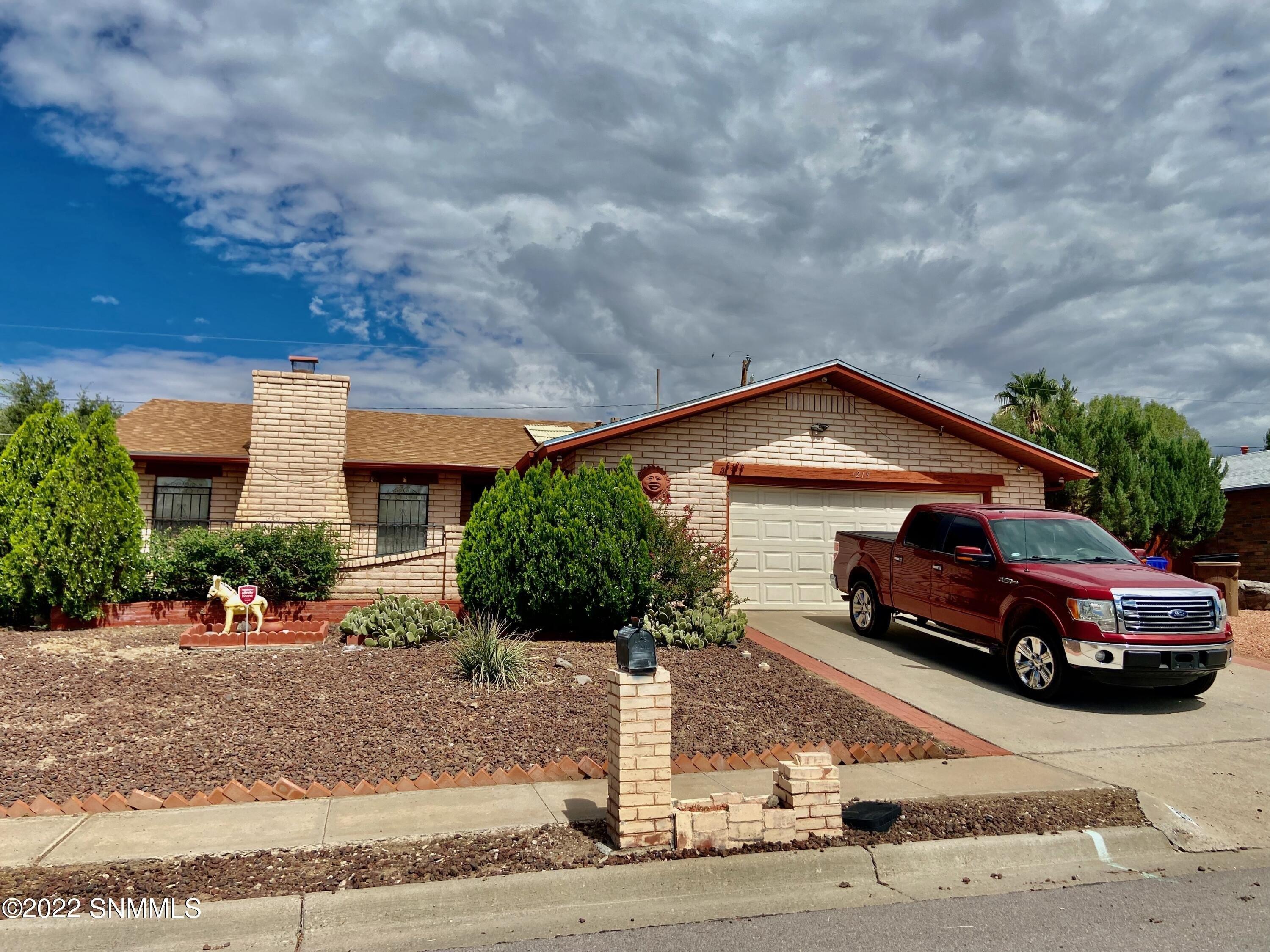 Mages St, Las Cruces, NM 88005