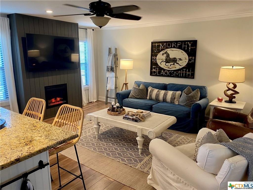 Waltons Way, Seguin, TX 78155