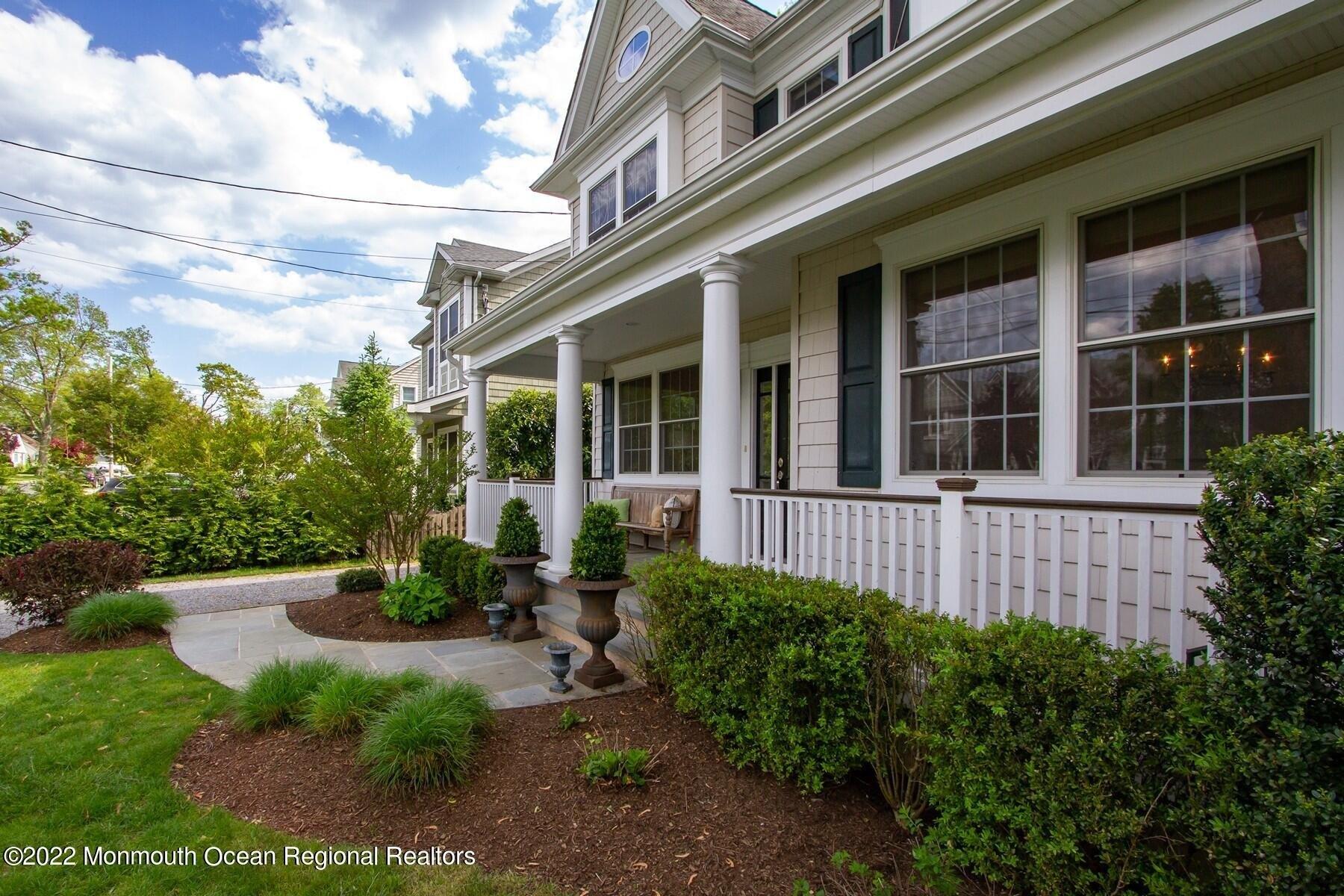 Forrest Ave, Rumson, NJ 07760