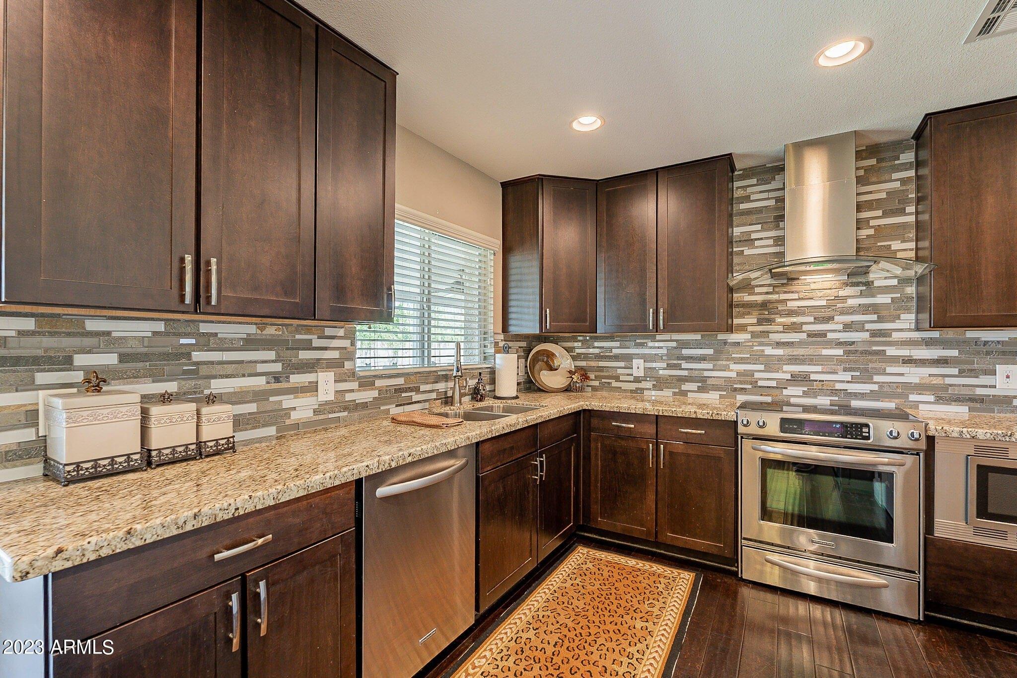 W Surrey Ave, Phoenix, AZ 85029