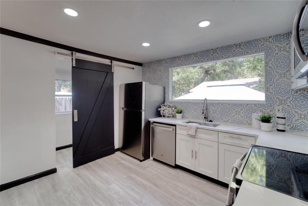 N 11th St, Tampa, FL 33612