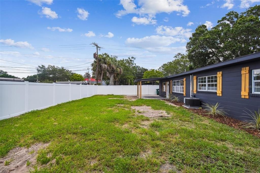 W Bay Court Ave, Tampa, FL 33611