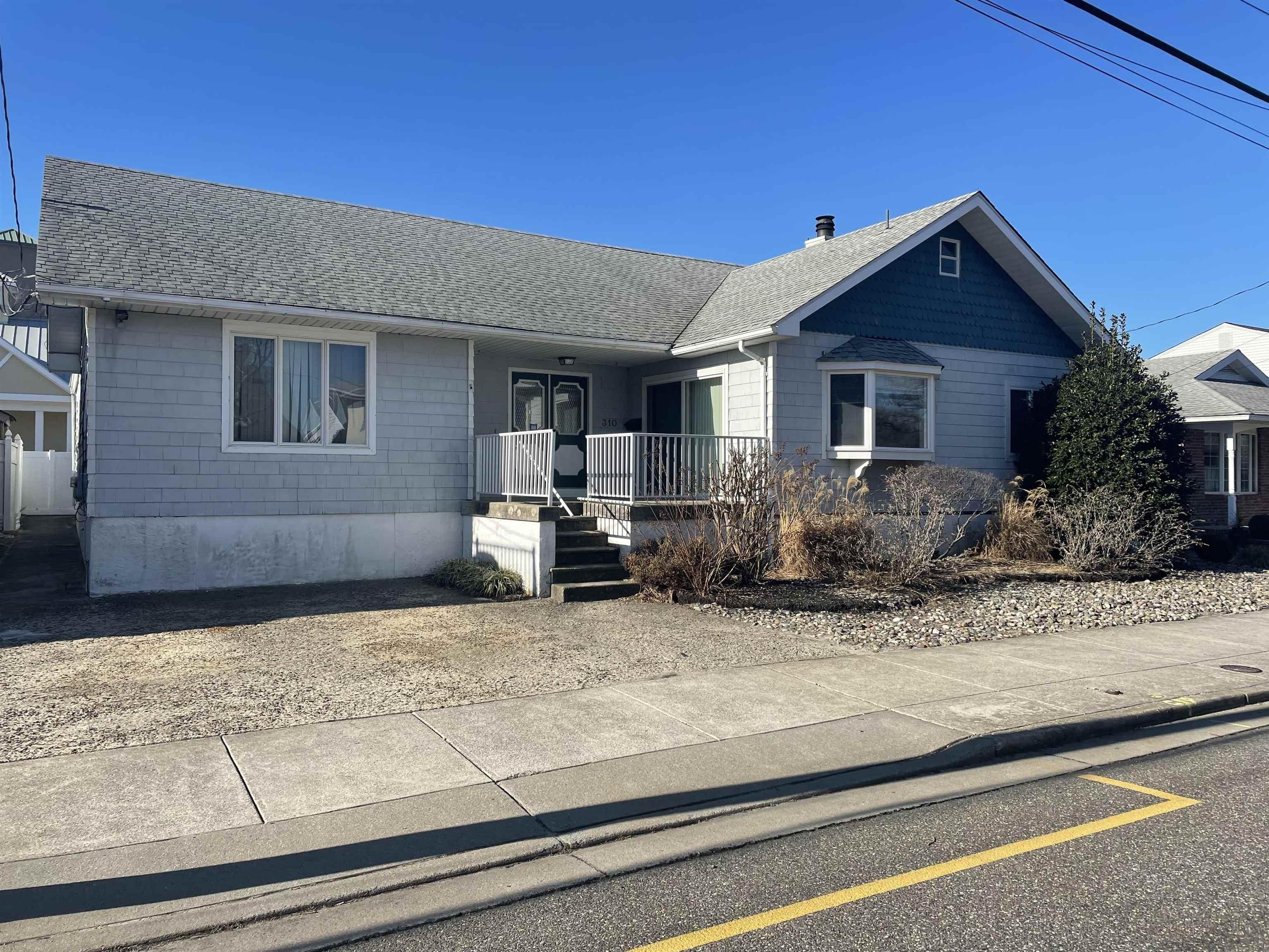 E Jefferson Ave, Wildwood, NJ 08260