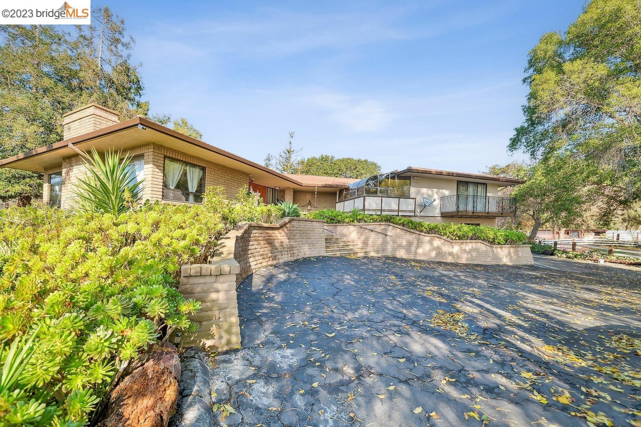 Vargas Rd, Fremont, CA 94539