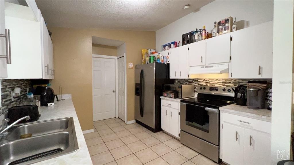 Albatross Ct, Kissimmee, FL 34759