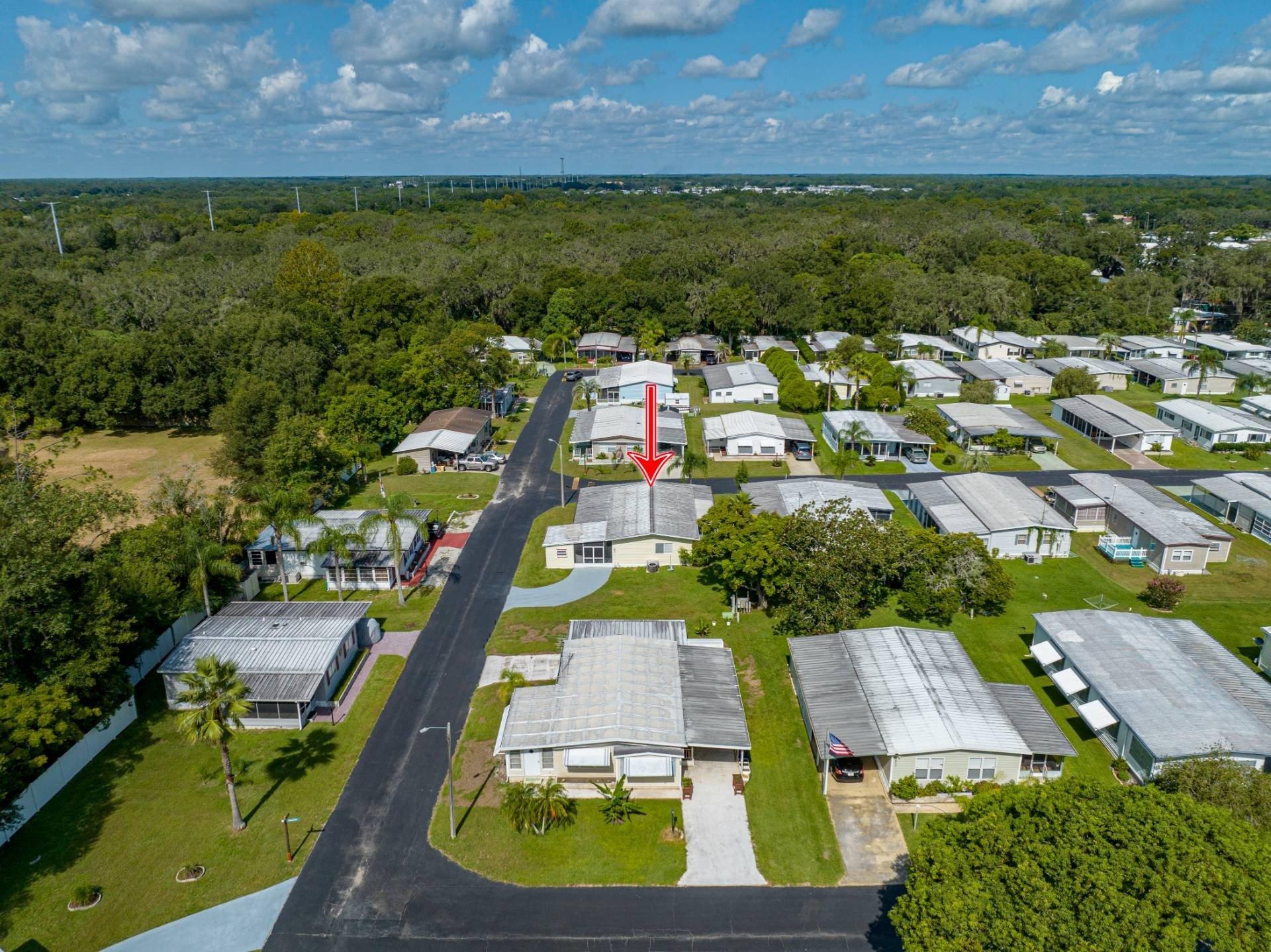 Dove Dr, Zephyrhills, FL 33541