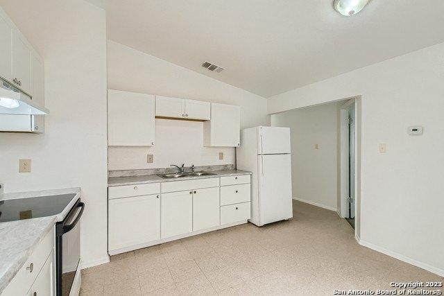 Coral Field Dr, San Antonio, TX 78245