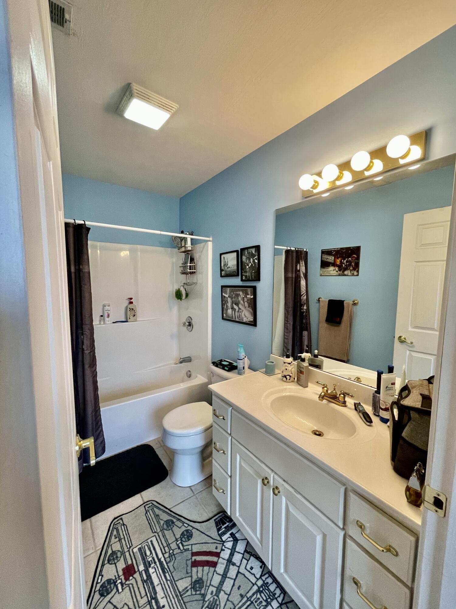 Clover Meadow Dr, Corbin, KY 40701