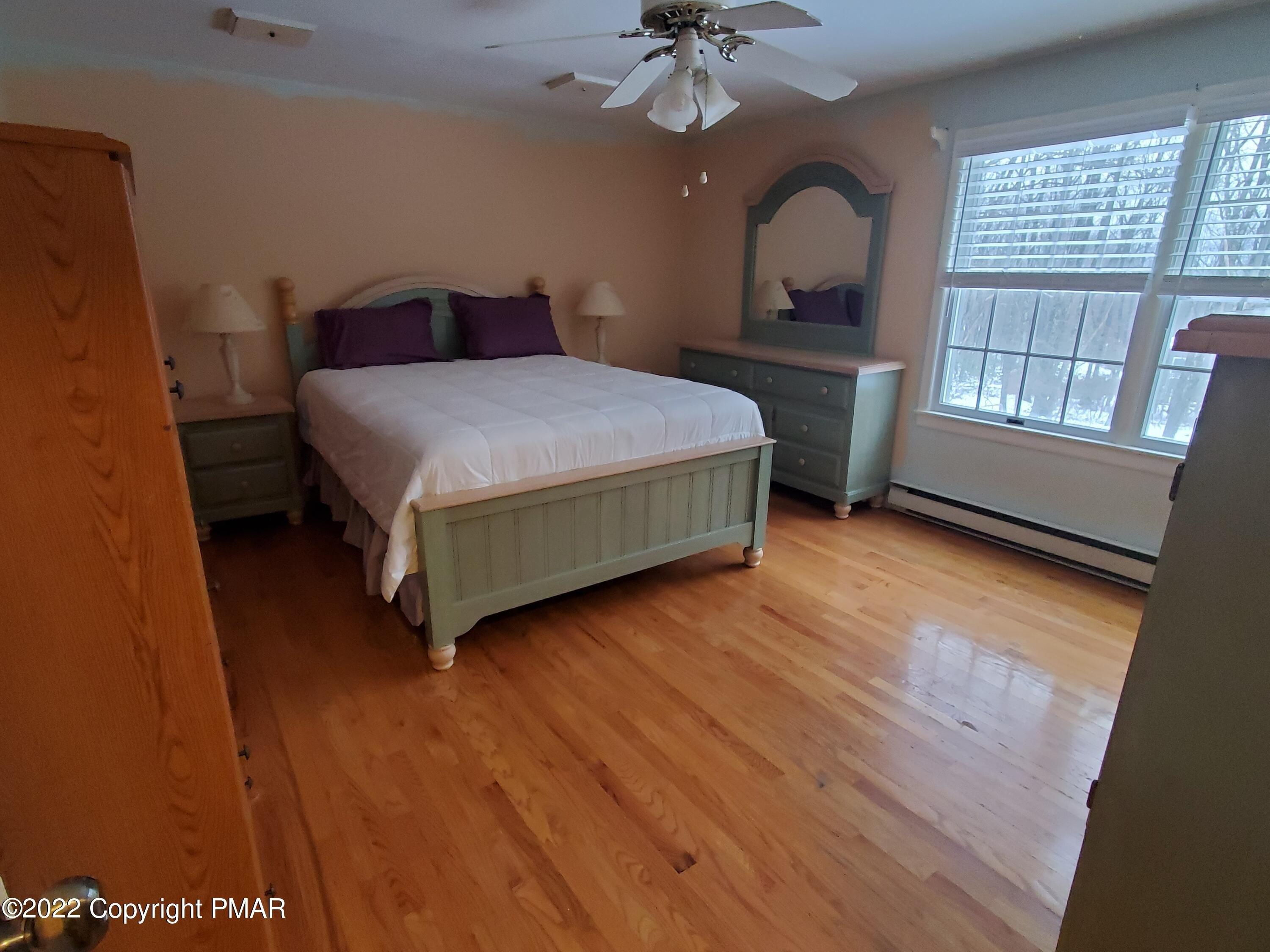 Watercrest Ave, Effort, PA 18330