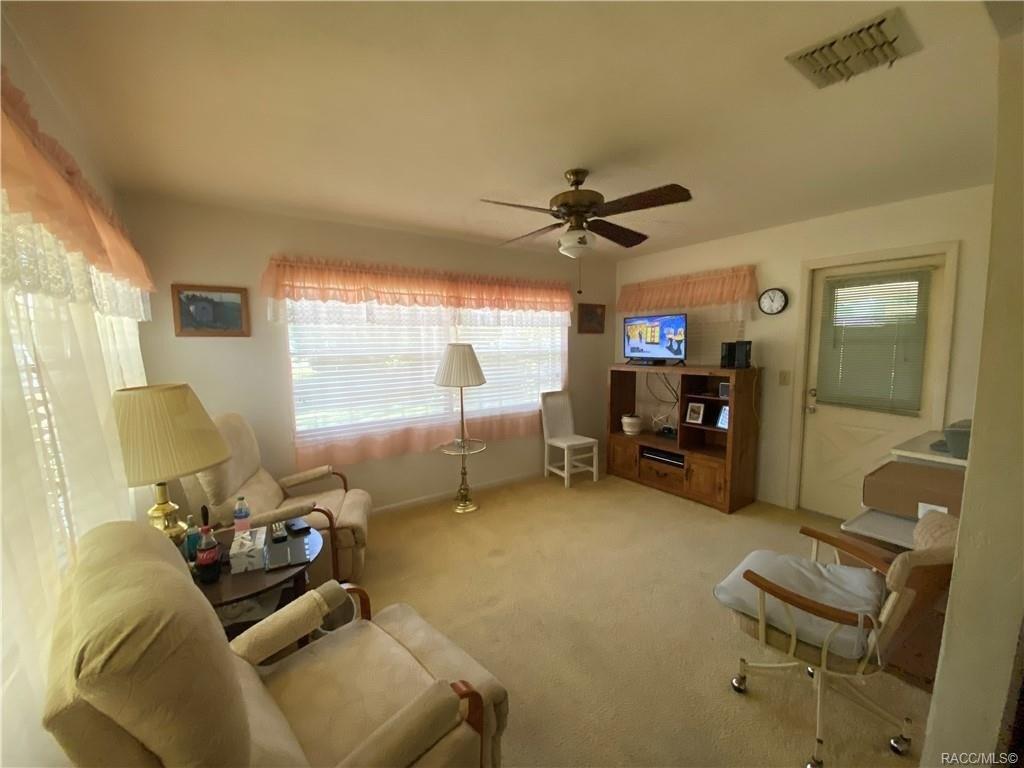 W Sugarmaple Ln, Beverly Hills, FL 34465