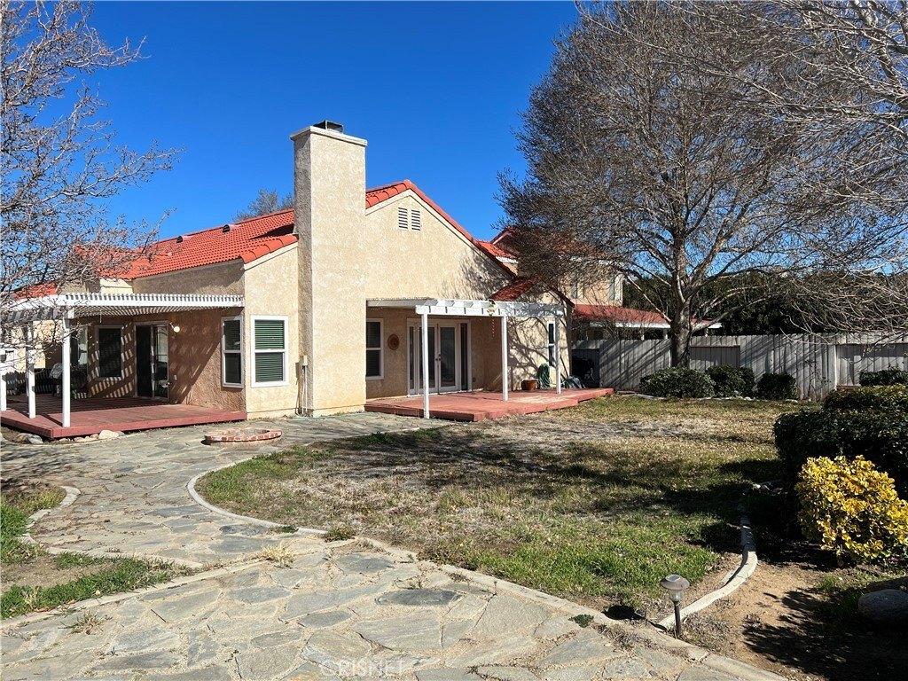 Kona Ct, Palmdale, CA 93552