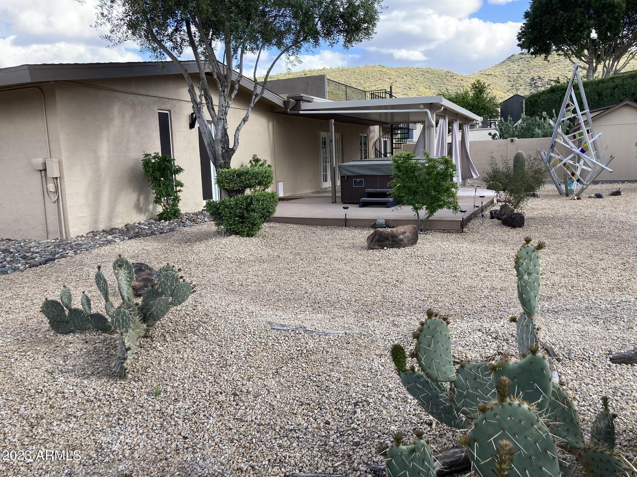 N 8th Ave, Phoenix, AZ 85029