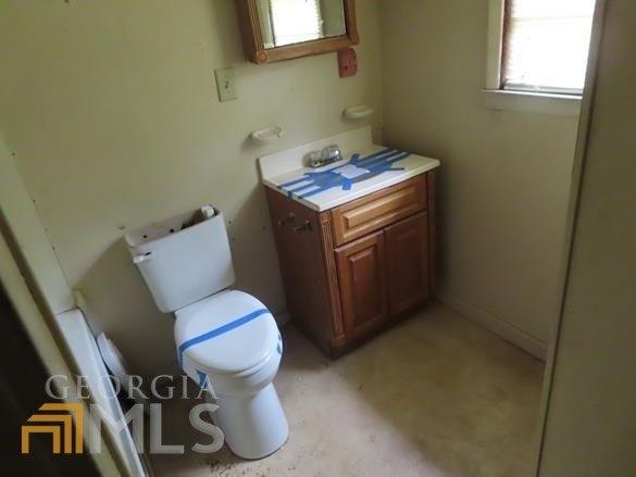 Adrian Cir, Greensboro, GA 30642