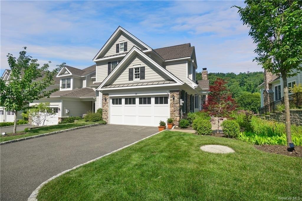 Dennis Ln, Pleasantville, NY 10570