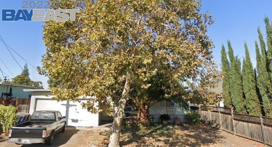 Gillet Ave, Concord, CA 94520
