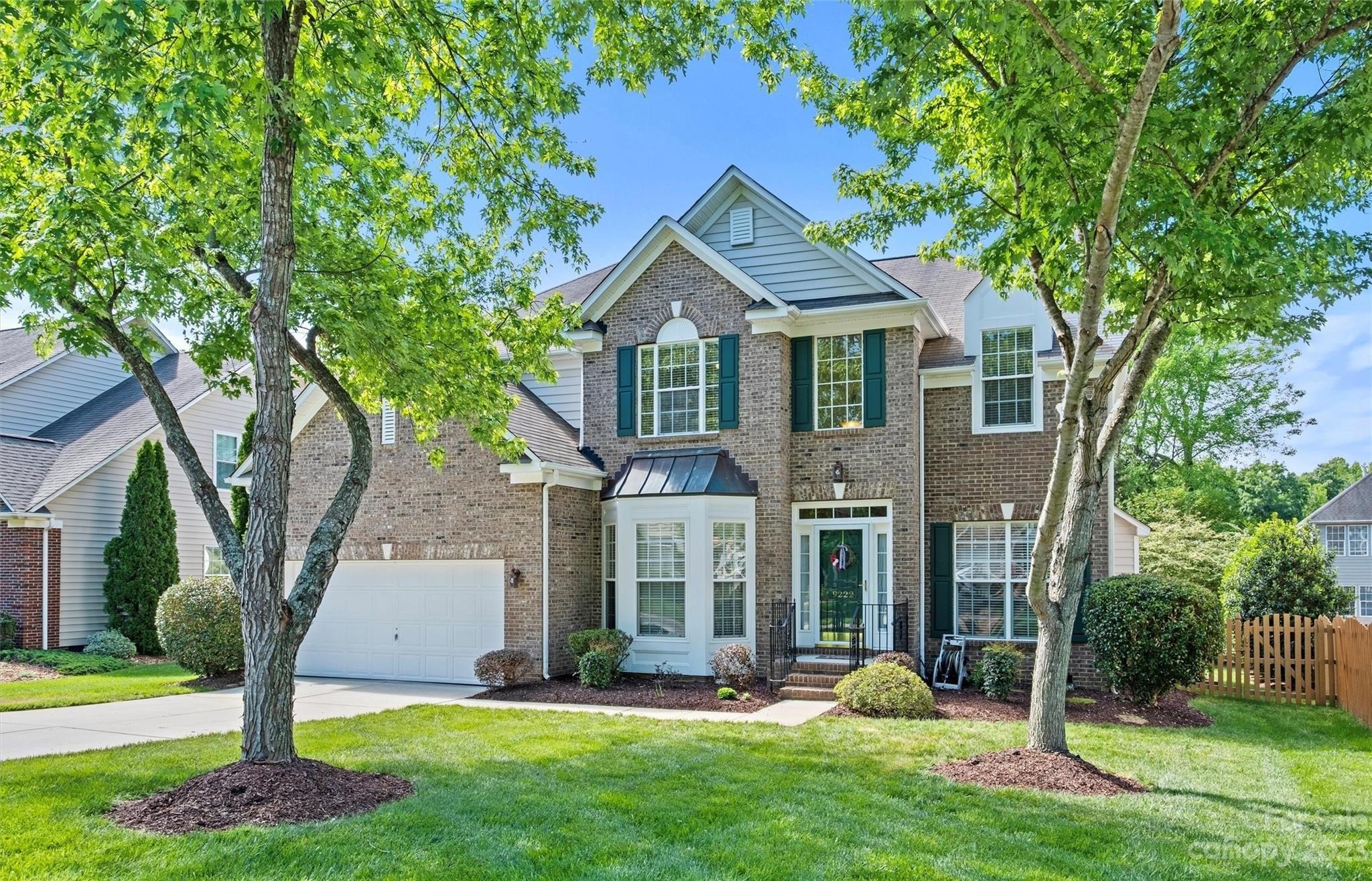 Hickory Tree Ln, Charlotte, NC 28277