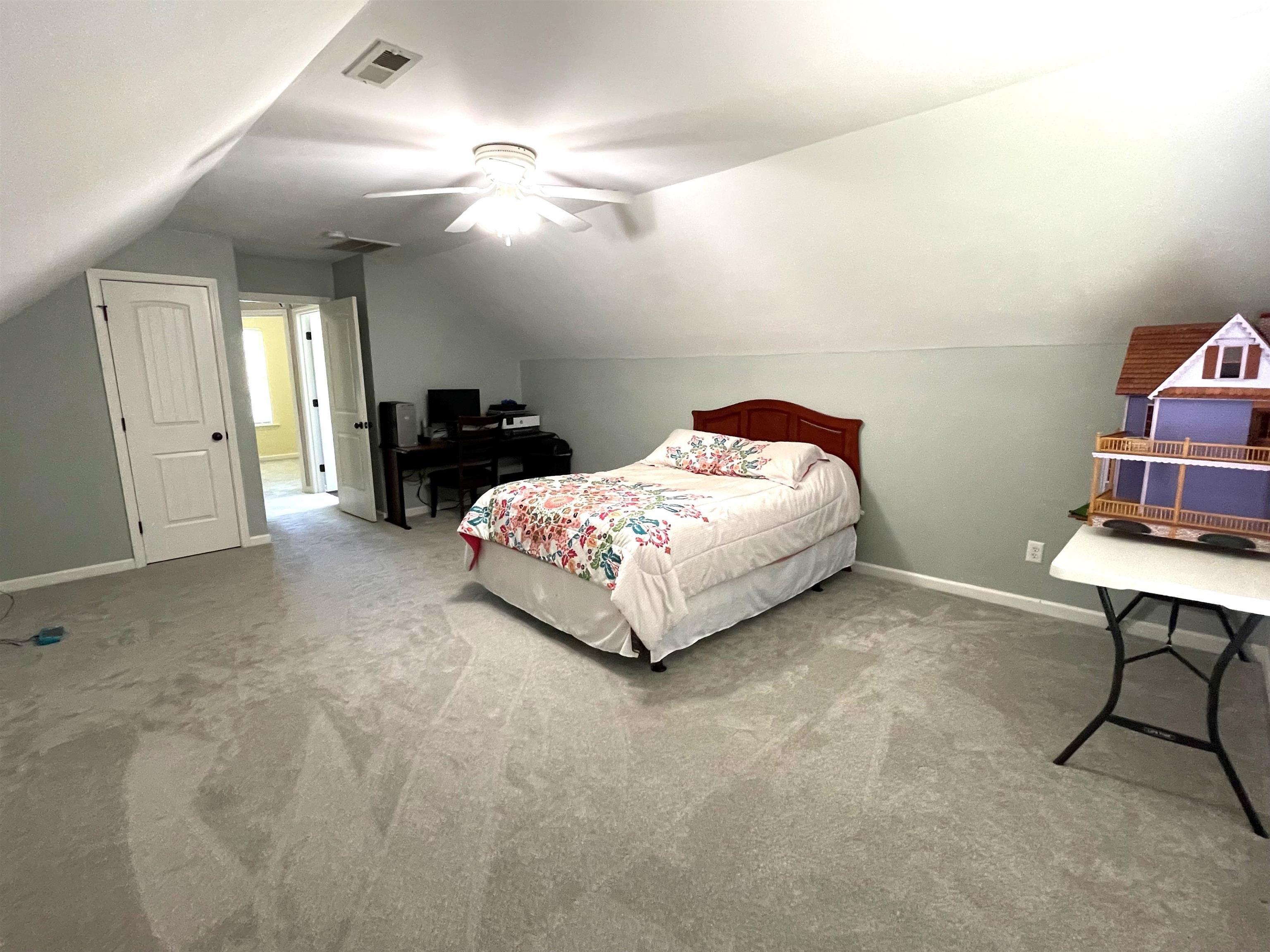 Forest Shoals Ln, Duncan, SC 29334