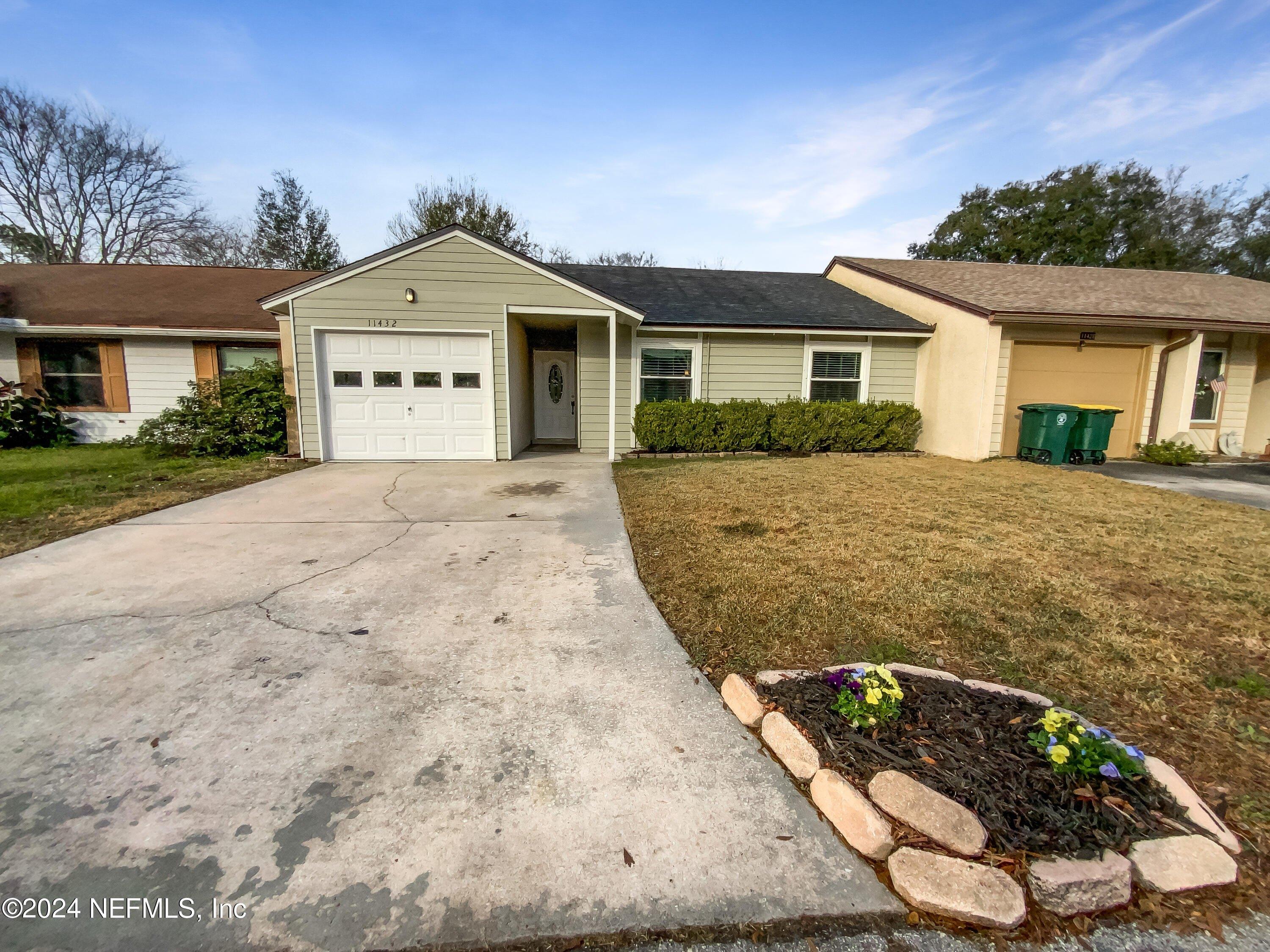 Skipjack Way S, Jacksonville, FL 32223