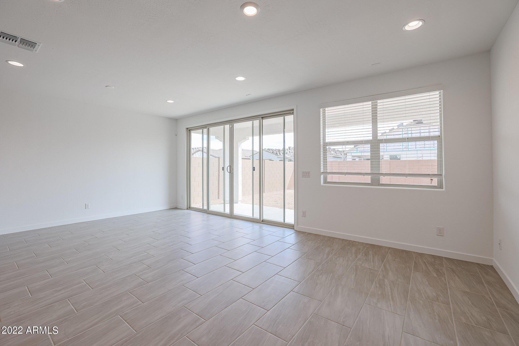 W Atlantis Way, Tolleson, AZ 85353