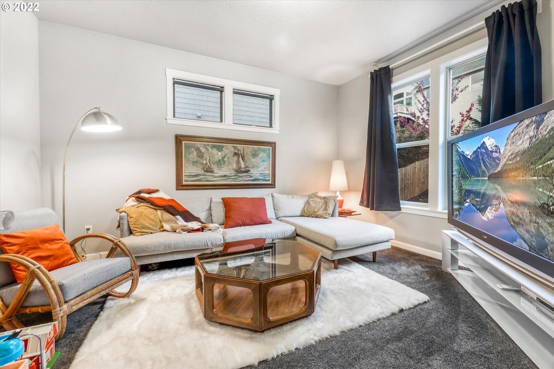 Ichabod St, Sandy, OR 97055