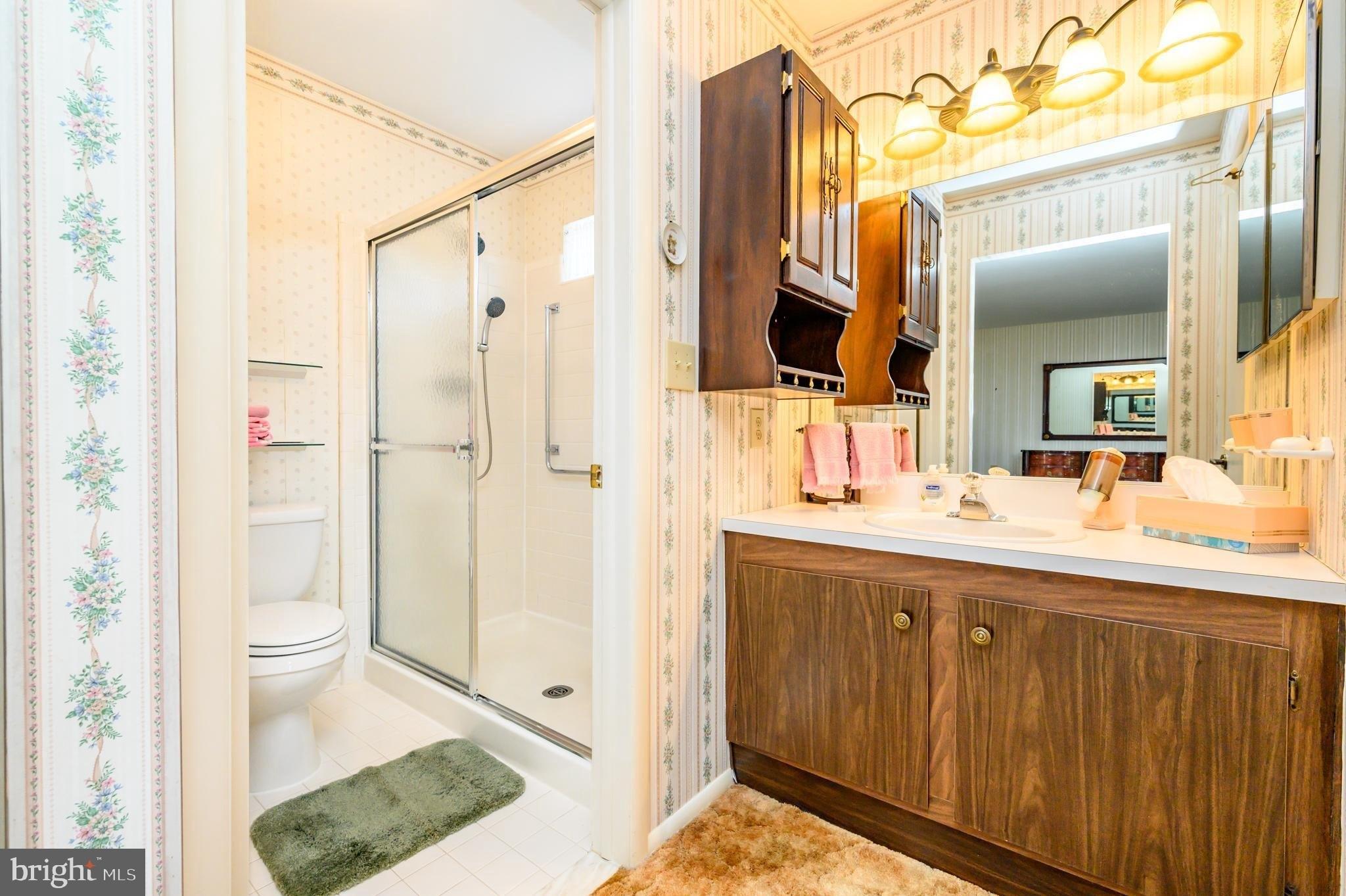 Cotherstone Dr, Southampton, NJ 08088