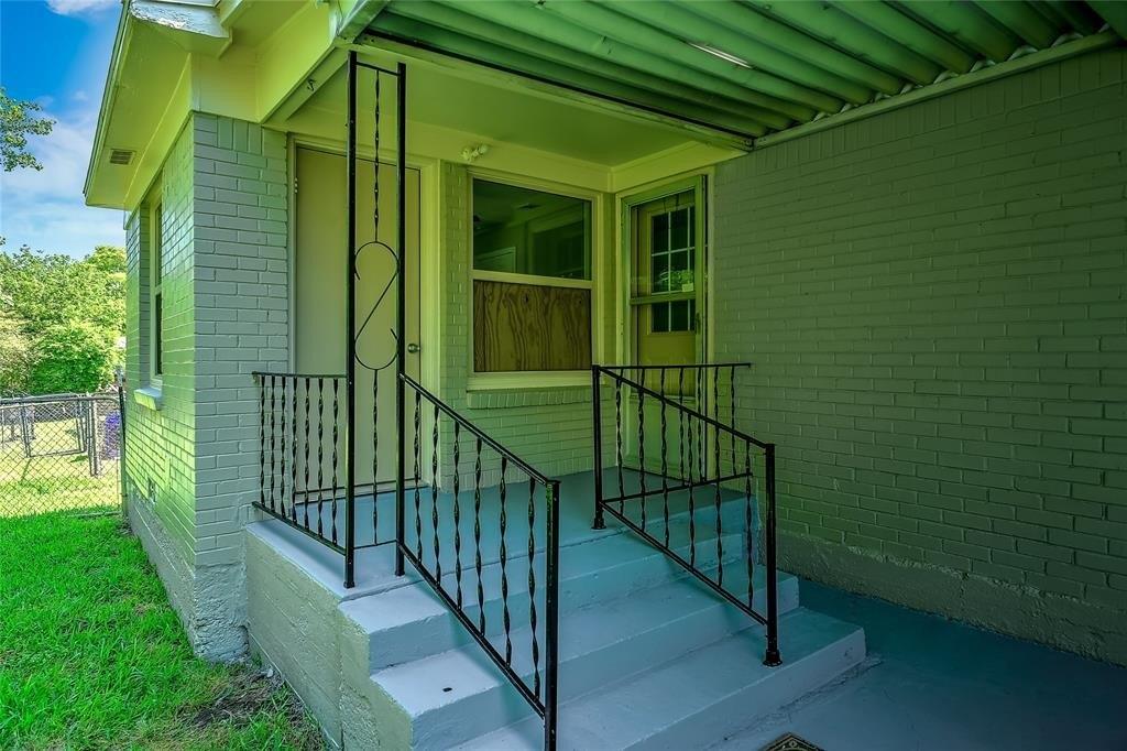 Tipton St, Whitesboro, TX 76273