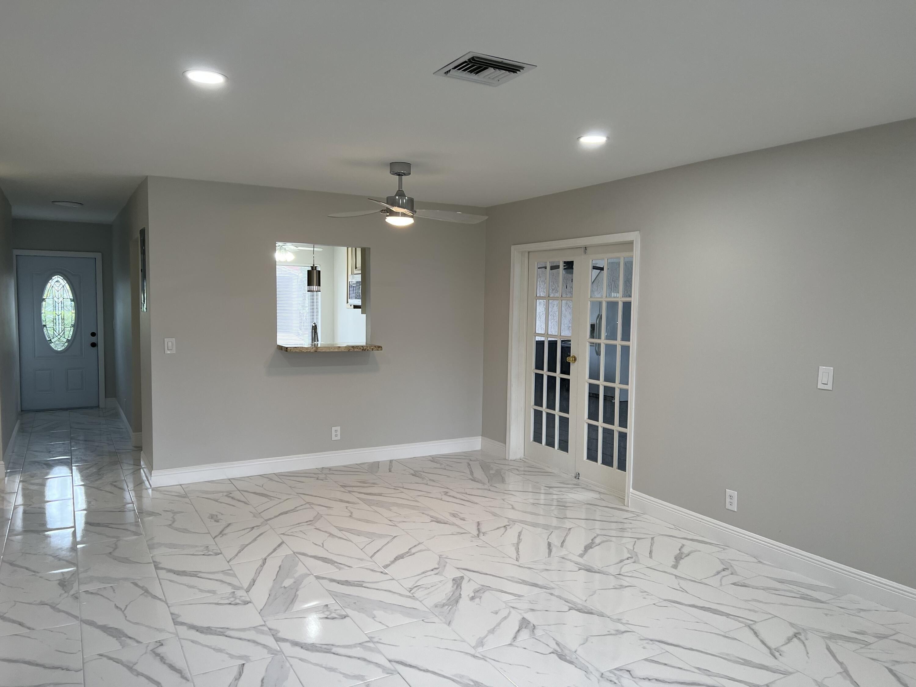 Wildflower Ln, Delray Beach, FL 33446