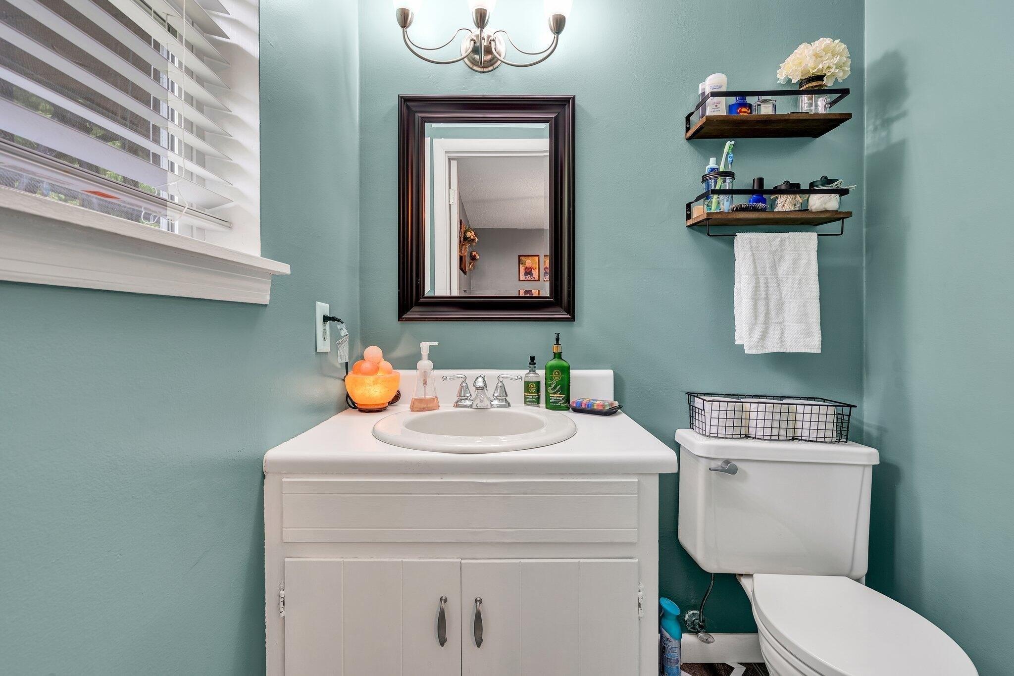 Mountain View Dr Se, Cleveland, TN 37323
