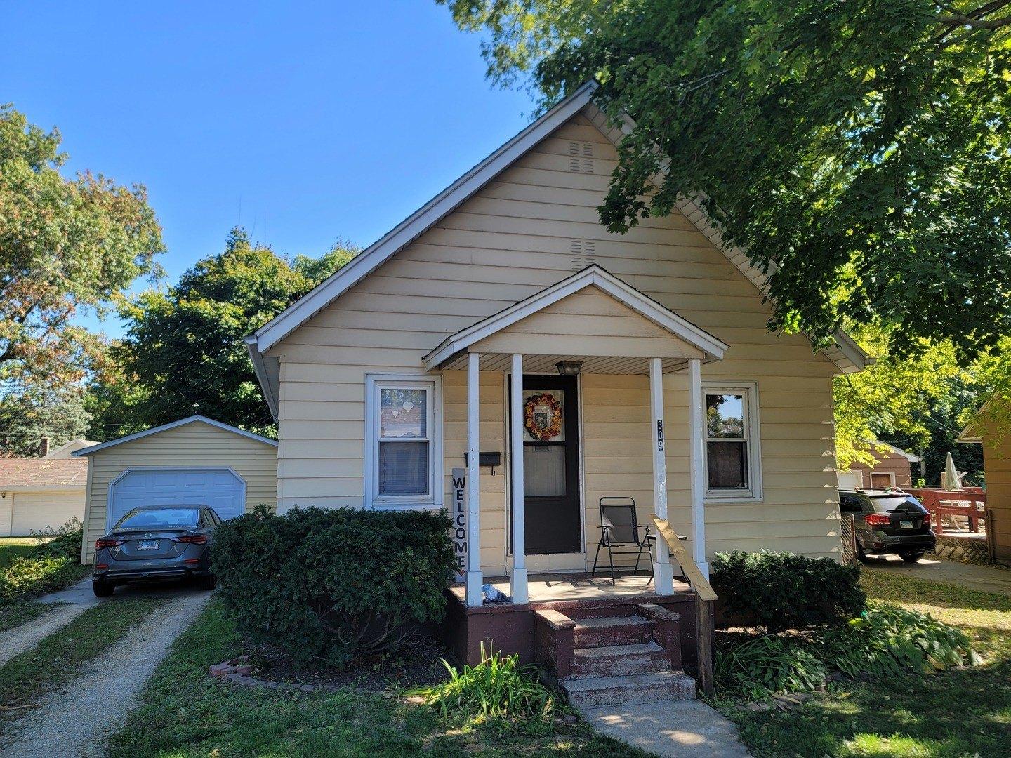 12th Ave, Rock Falls, IL 61071