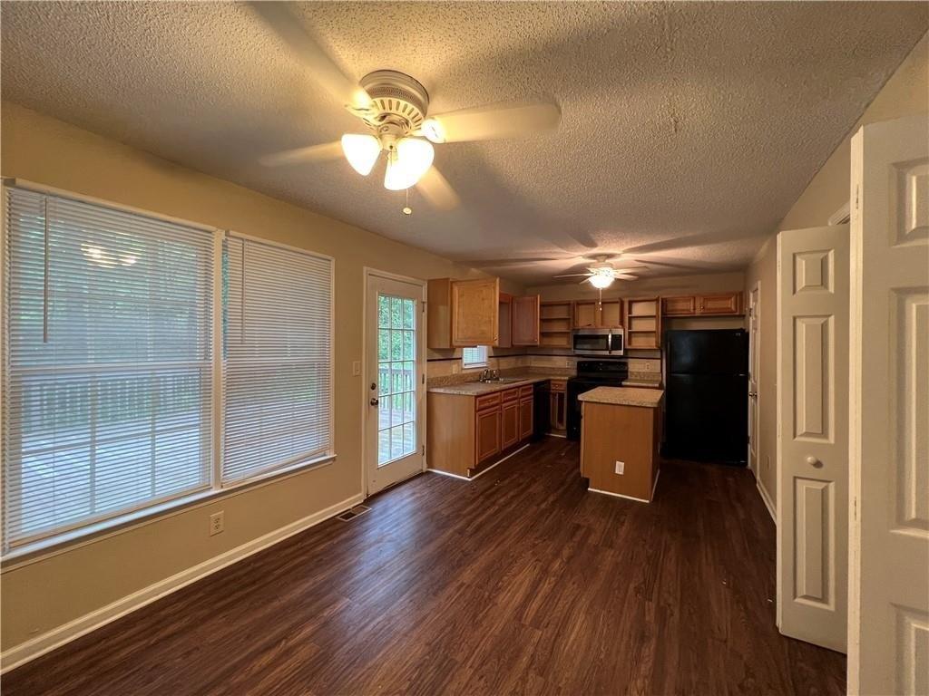 Summer Glen Way, Dallas, GA 30157