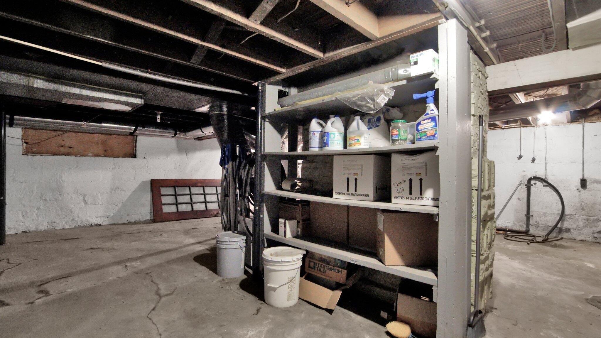 Sullivant Ave, Columbus, OH 43204