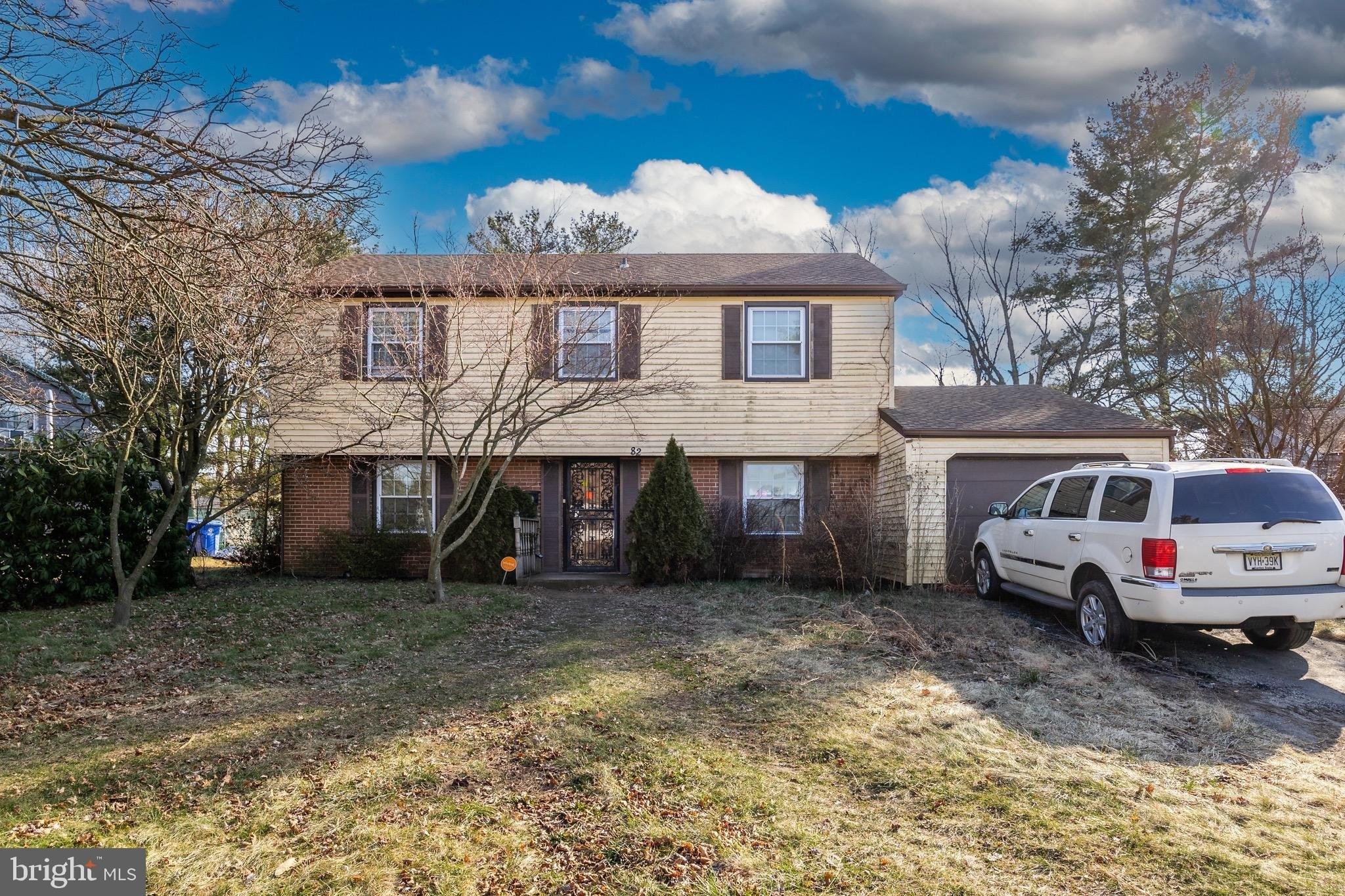 Bayberry Ln, Willingboro, NJ 08046
