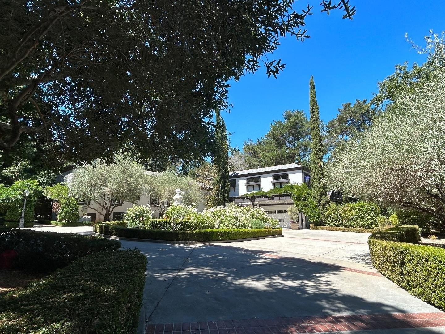 Winding Way, Woodside, CA 94062