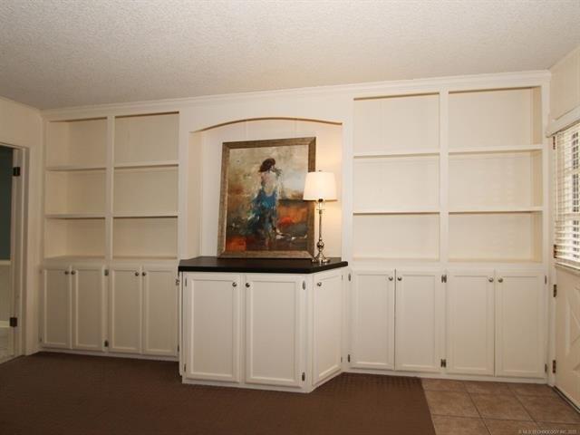 E 62nd St, Tulsa, OK 74136