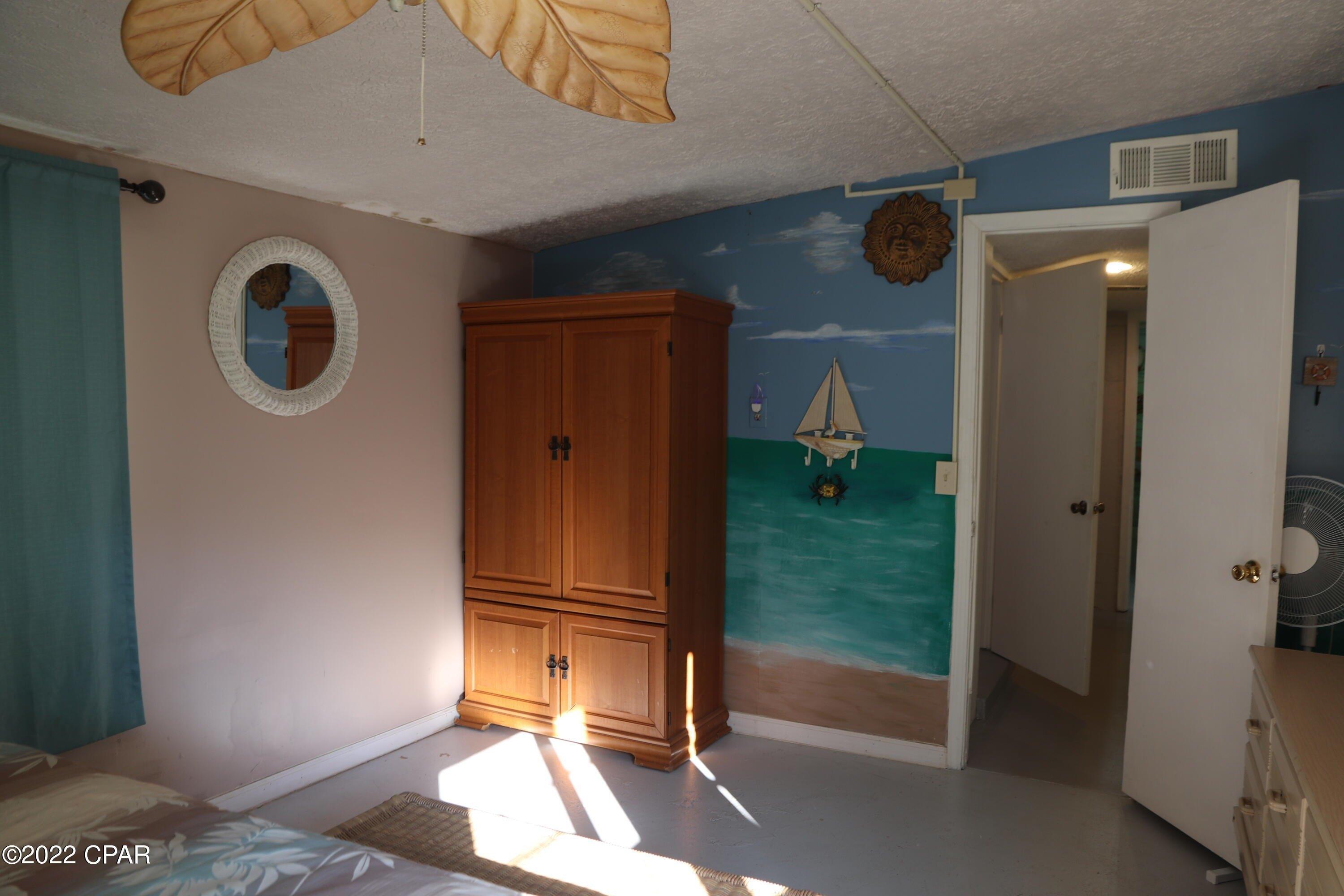 Lahan Blvd, Panama City Beach, FL 32413