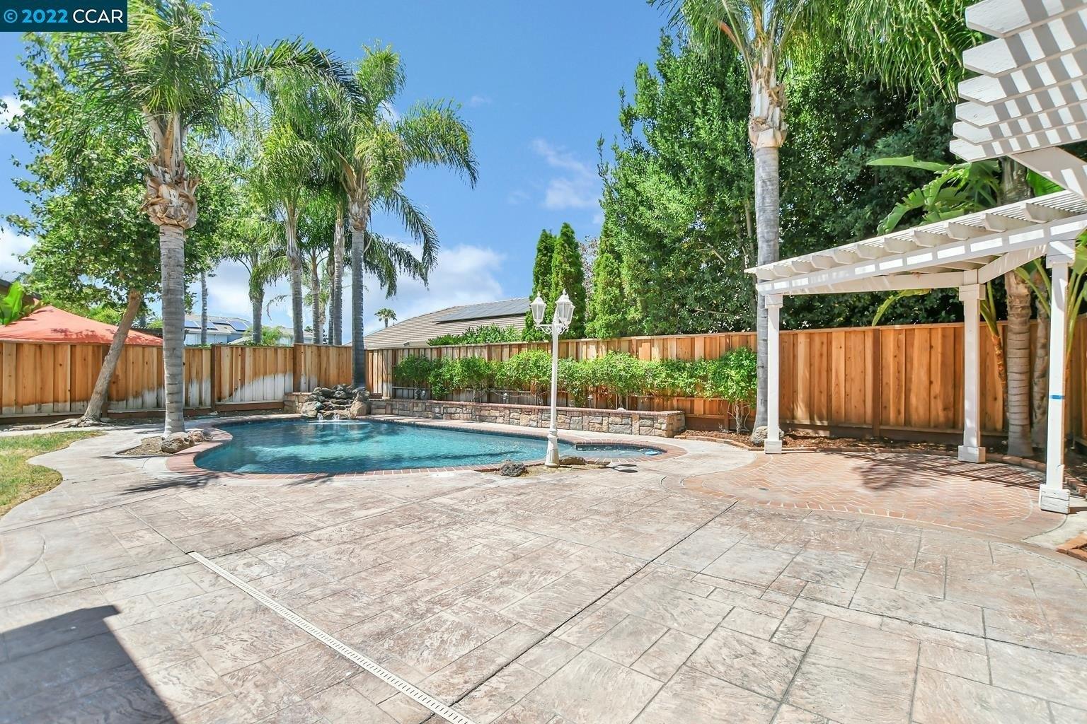 Chamomile Ln, Brentwood, CA 94513