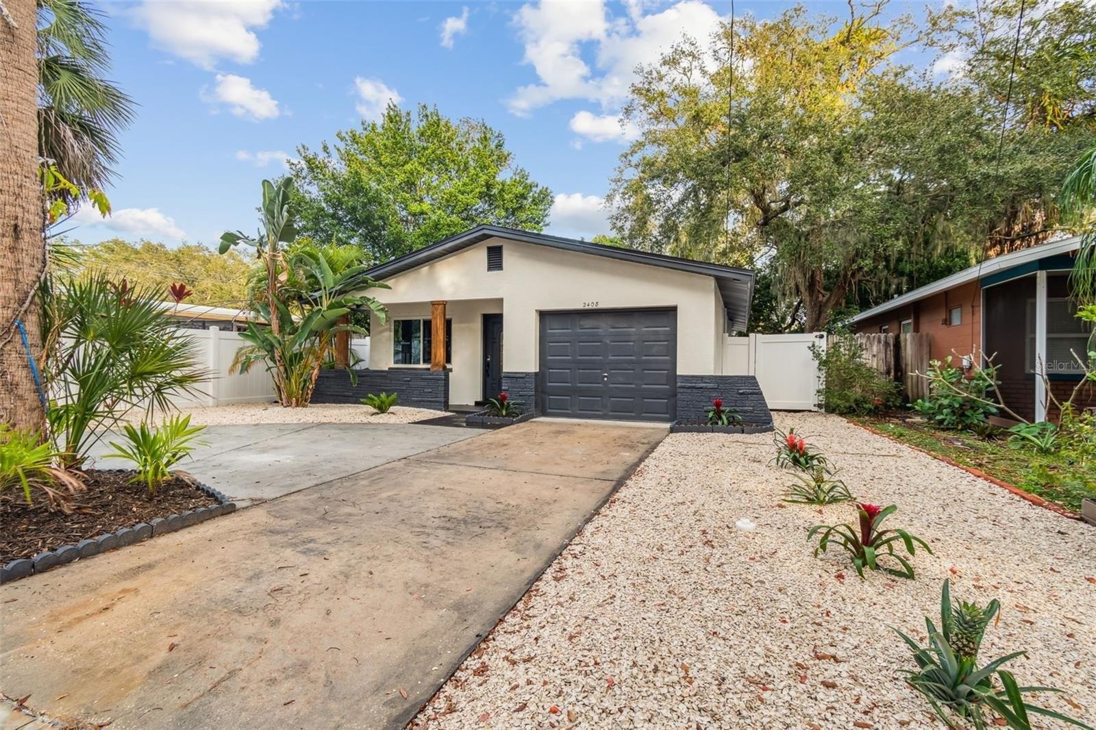 50th St S, Gulfport, FL 33707