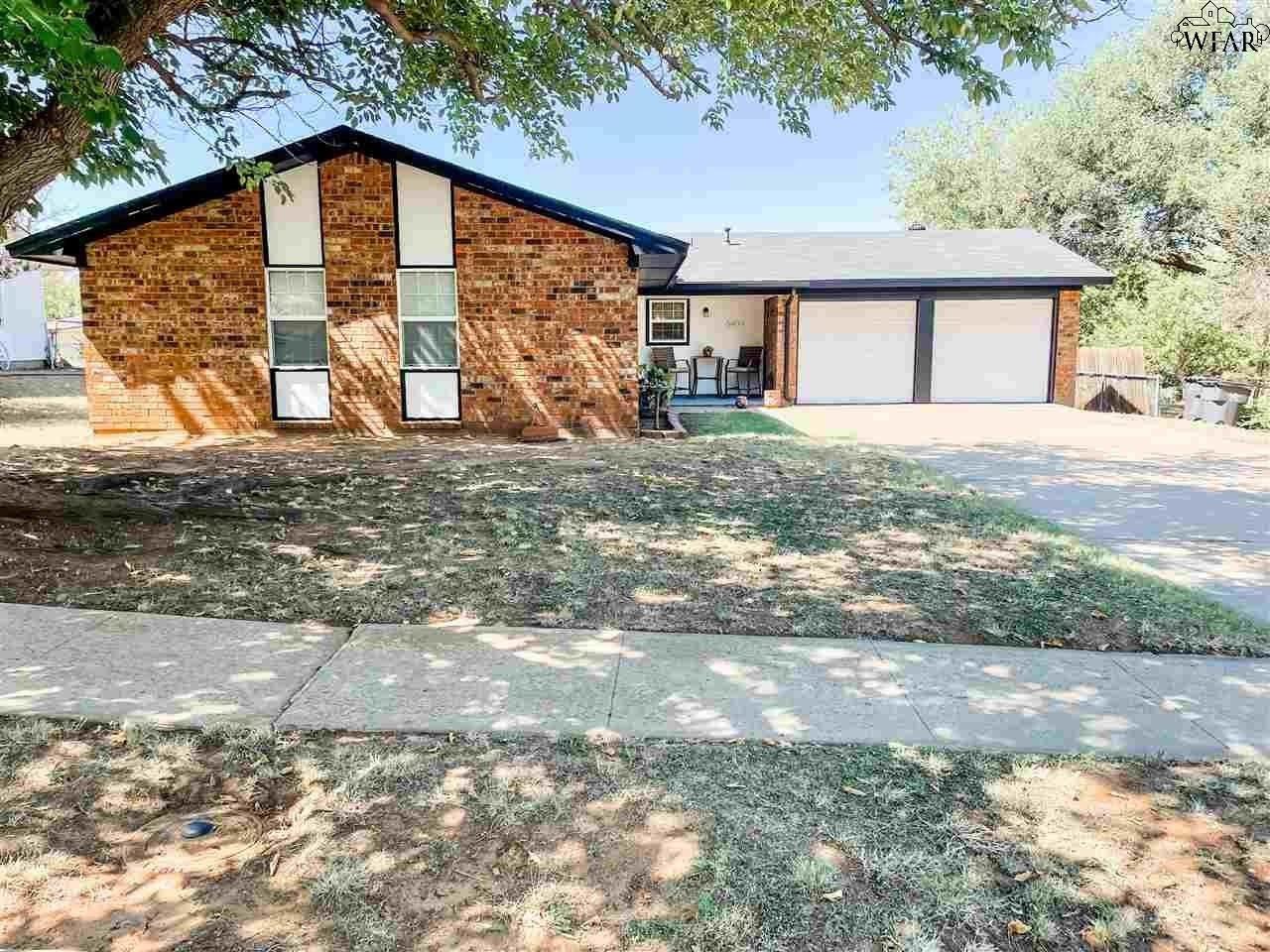 Dewey St, Wichita Falls, TX 76306