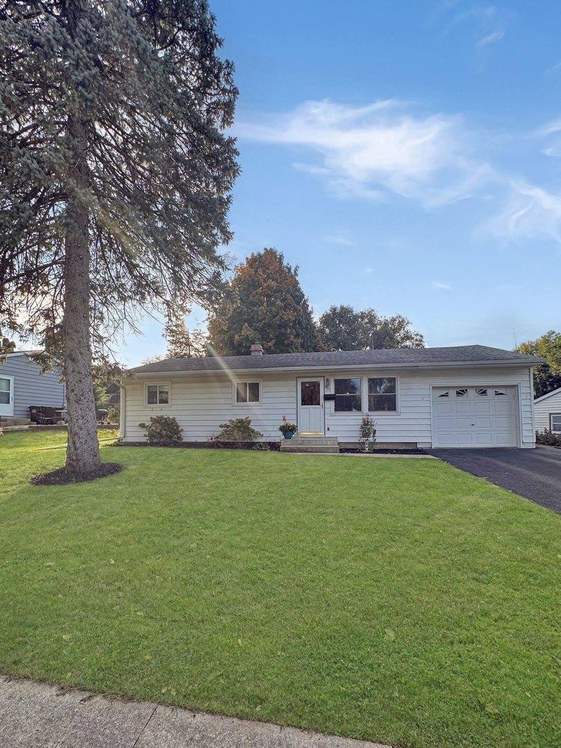 Mark Dr, Freeport, IL 61032