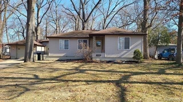 Rensselaer St, Oak Park, MI 48237