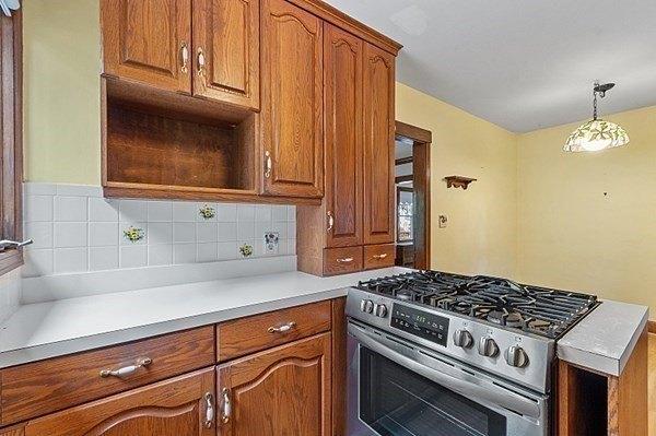 Hillside Ave, Arlington, MA 02476