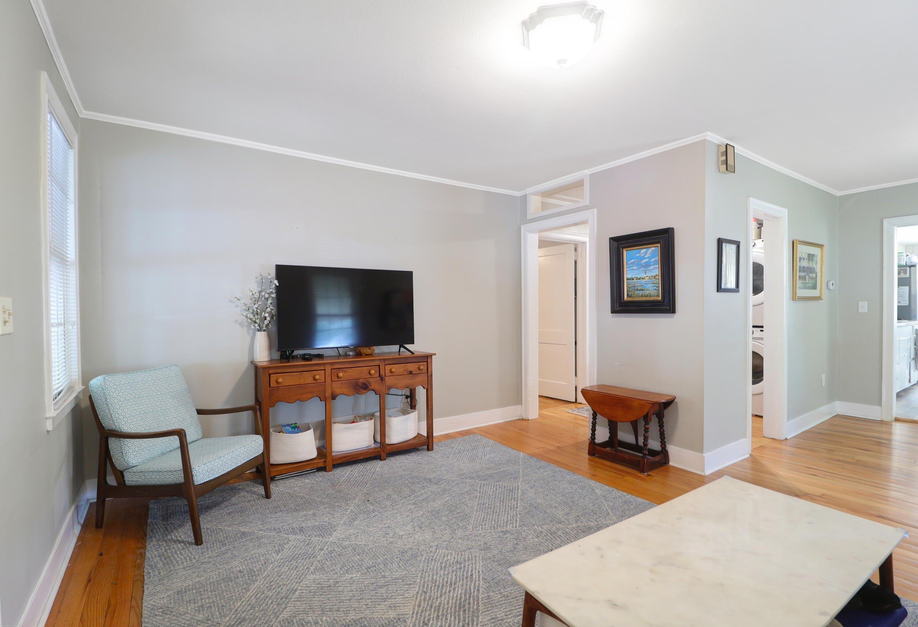 Yeadon Ave, Charleston, SC 29407