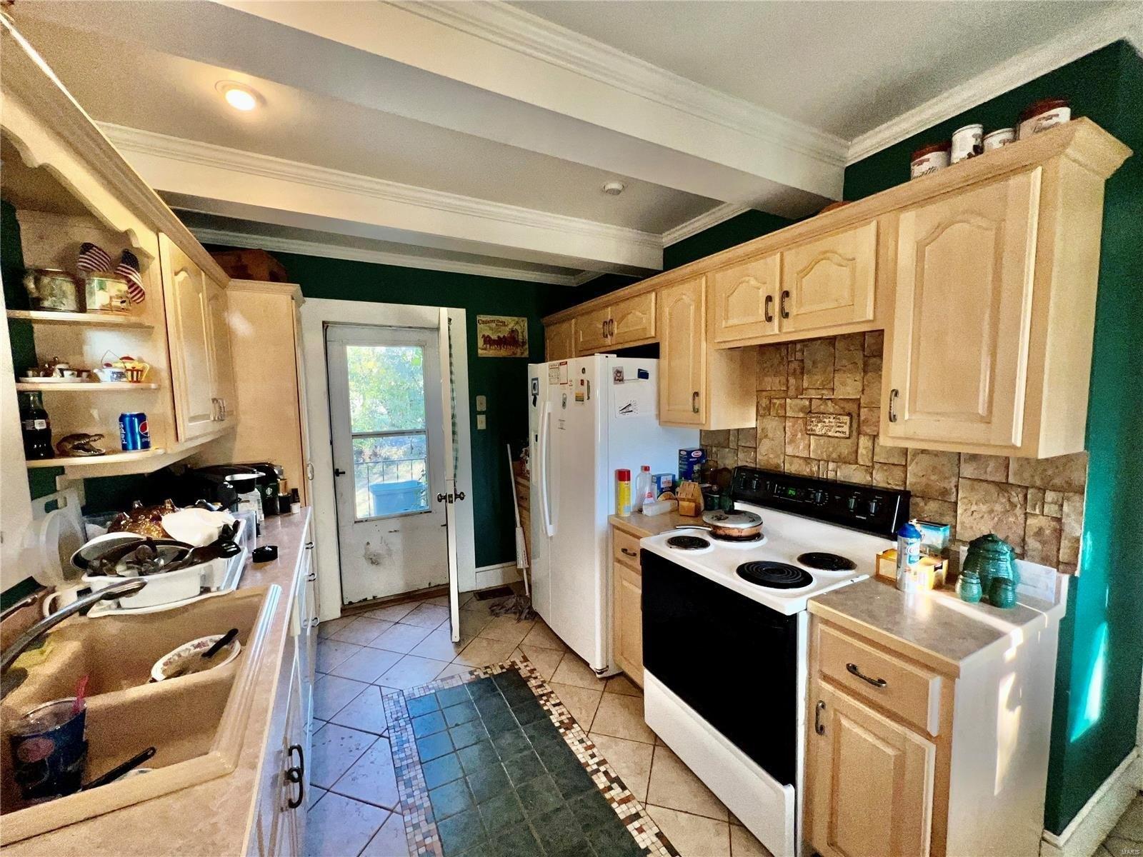 W Breton St, Potosi, MO 63664