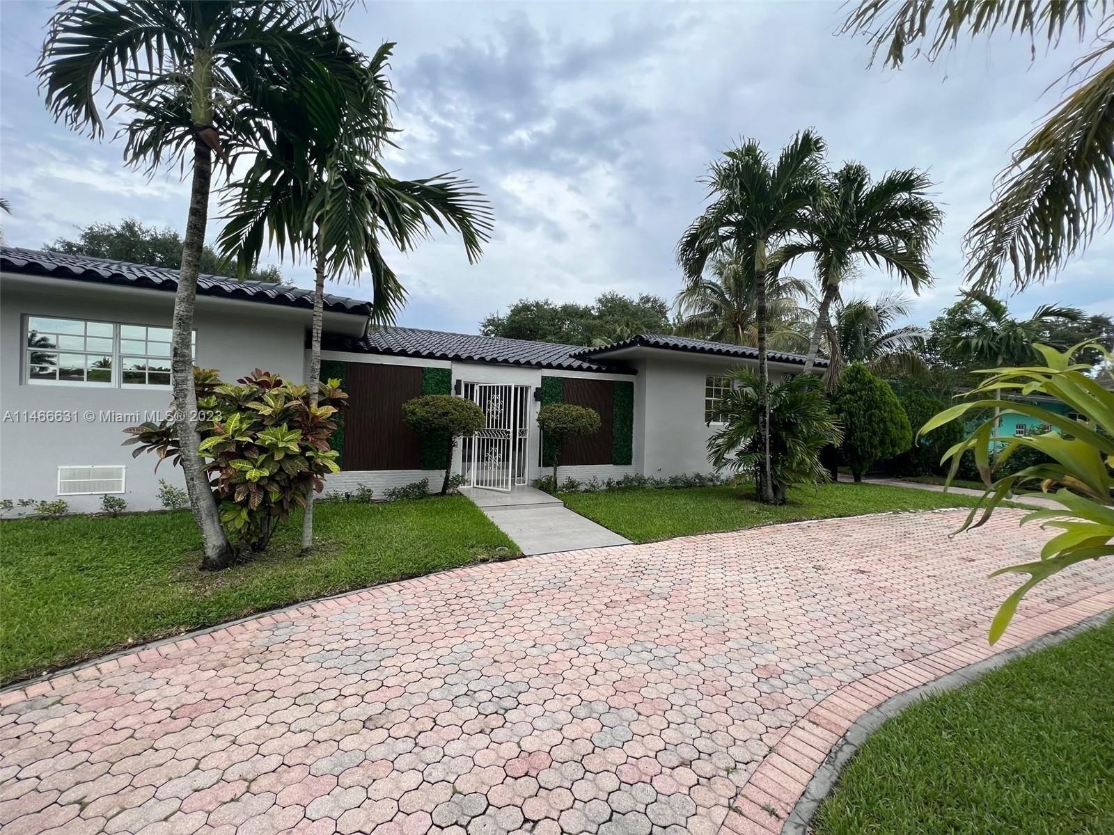 Nw 1st Ave, Miami, FL 33168