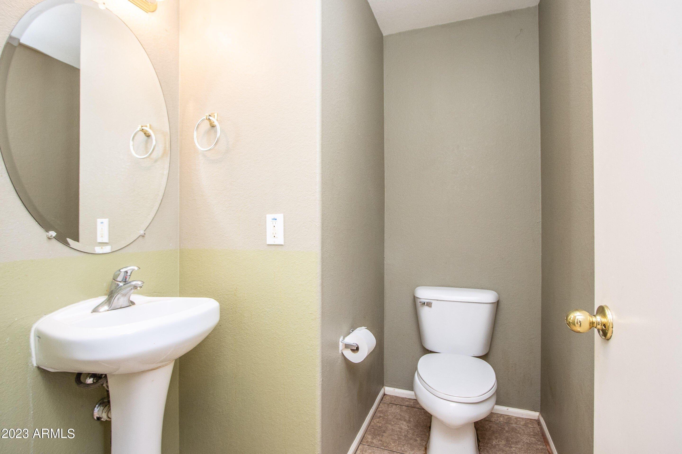 W Valencia Dr, Laveen, AZ 85339