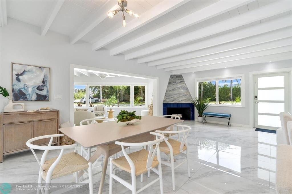 Ne 23rd Ave, Lighthouse Point, FL 33064
