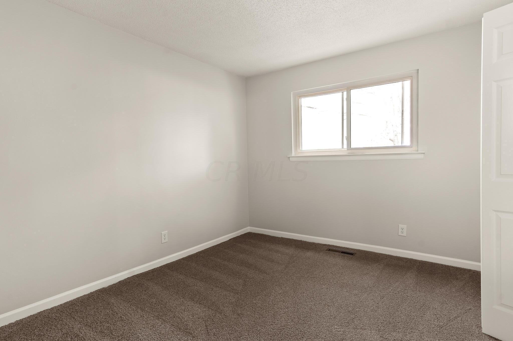 Hubbell Rd, Columbus, OH 43232
