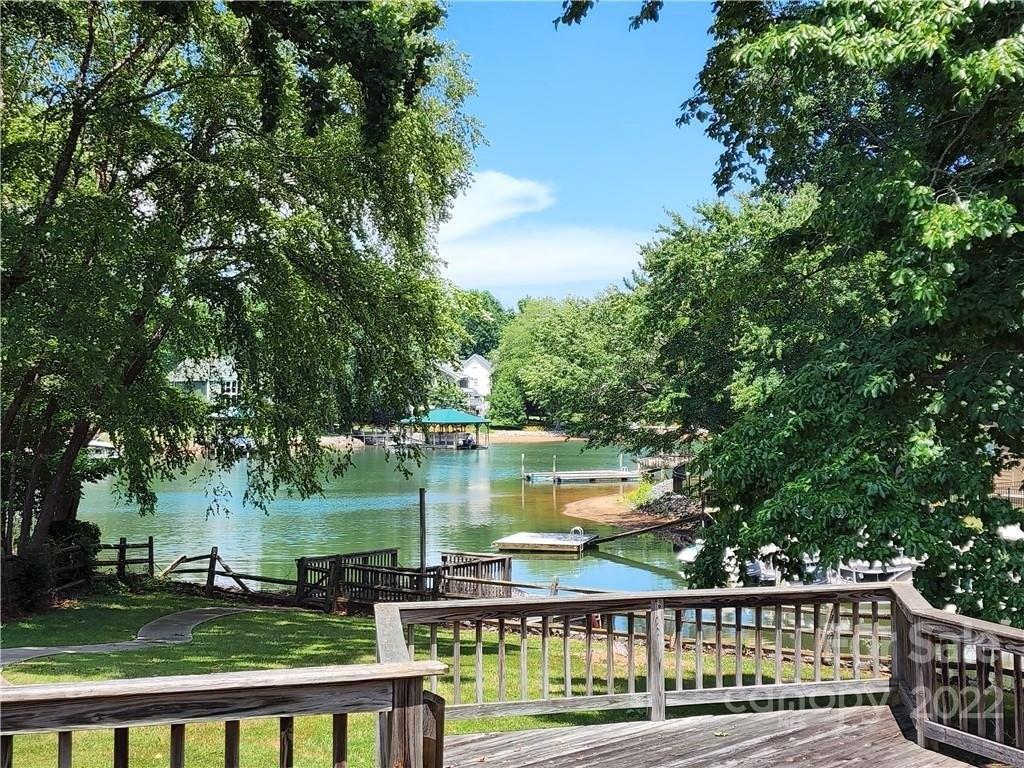 Hickory Hills Dr, Denver, NC 28037